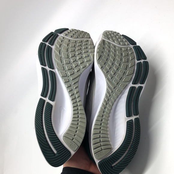 Mens Nike Air Zoom Pegasus 38 Eagles Grey/Black/Blue DJ0824-001 USED Size 9 - Picture 7 of 10